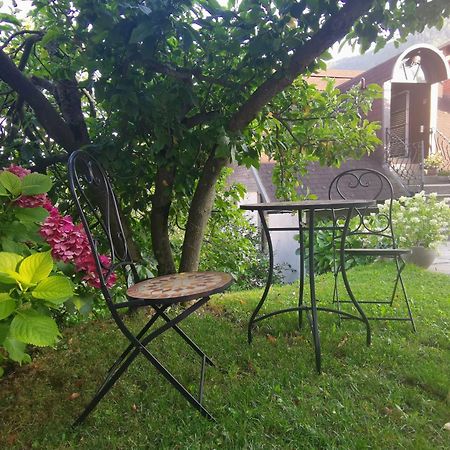 Apartmaji Mak Jesenice Buitenkant foto