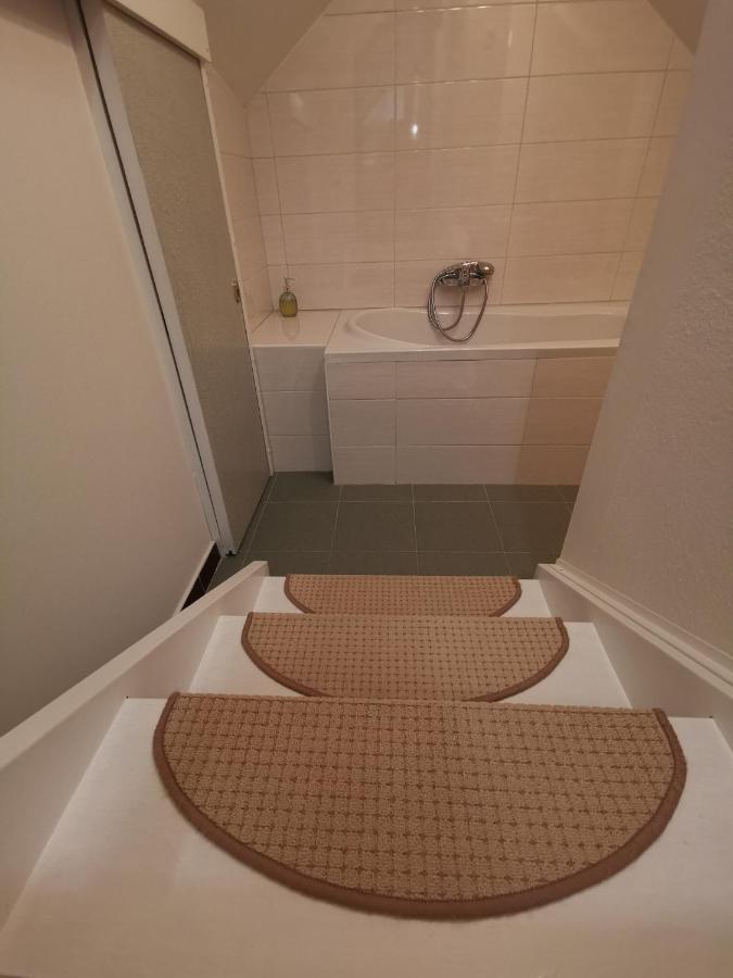 Apartmaji Mak Jesenice Buitenkant foto