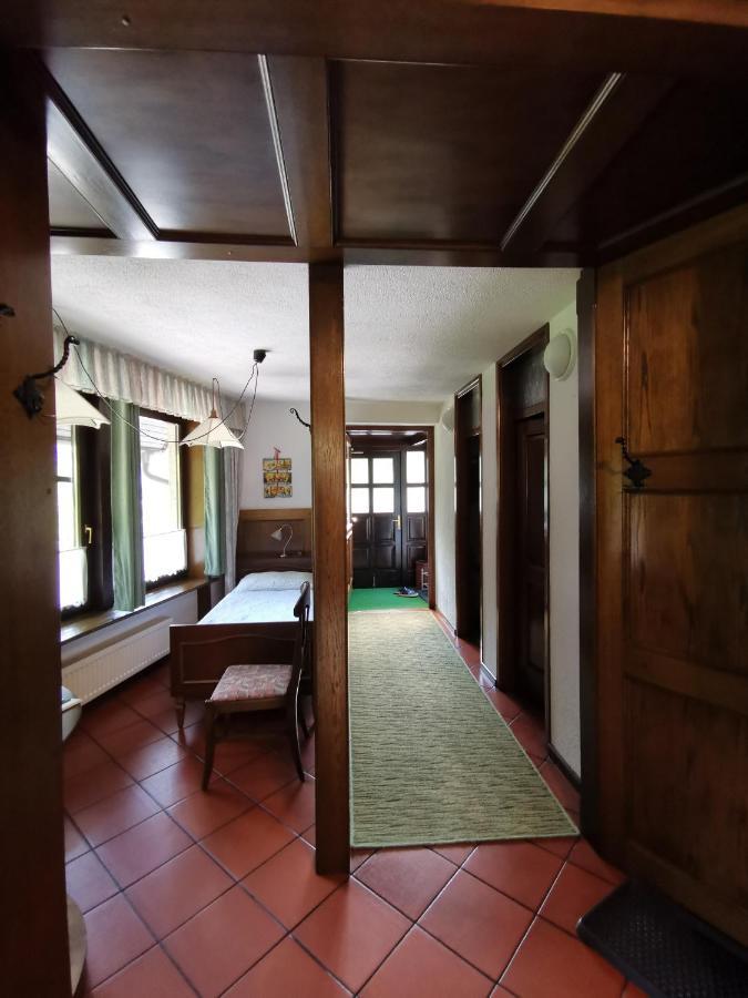 Apartmaji Mak Jesenice Buitenkant foto