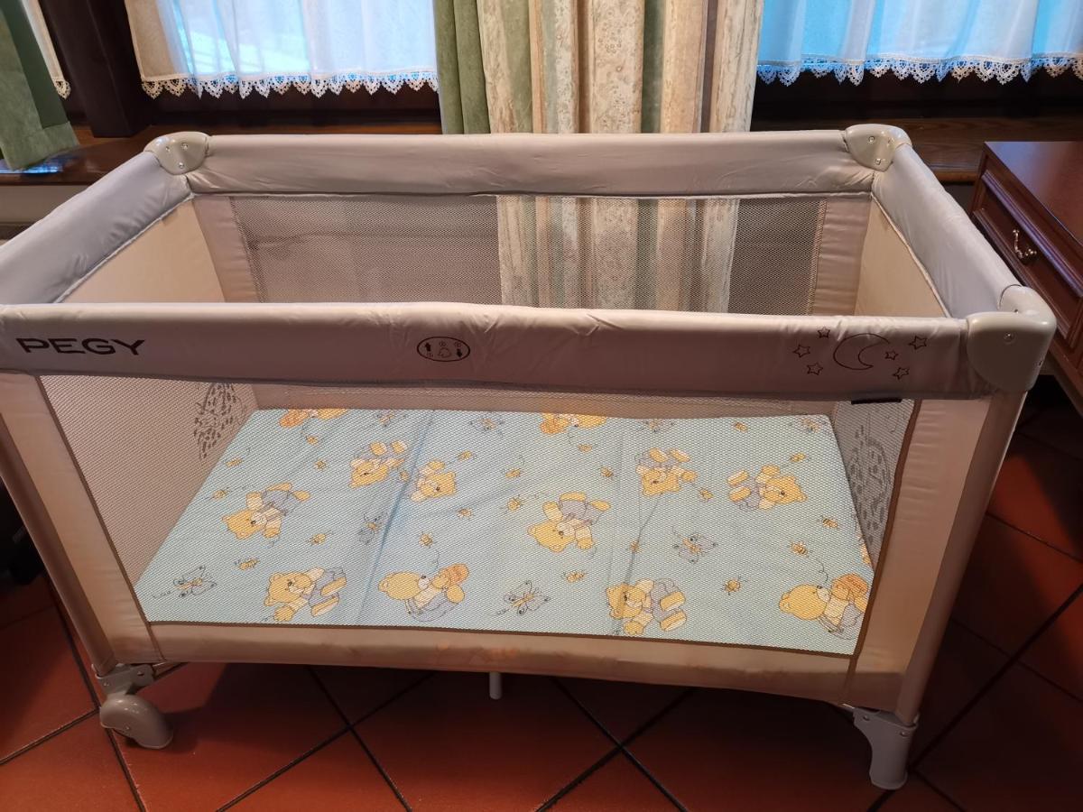 Apartmaji Mak Jesenice Buitenkant foto